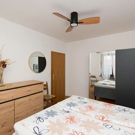 Appartement Maras-2 By Interhome